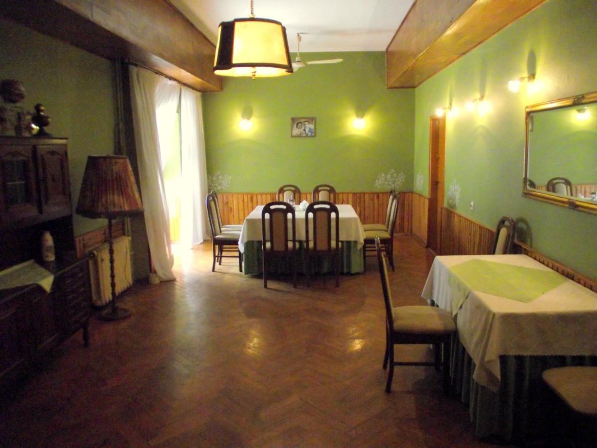 Zajazd Grodek Bujak Robert Naclegi I Restauracja Grodkow  Экстерьер фото